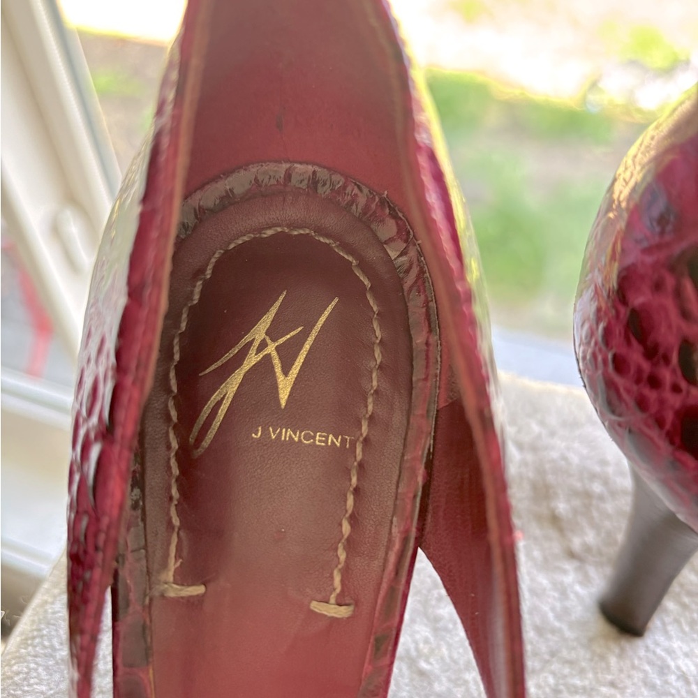 j. Vincent All Leather pink/ black Peep-Toe Heels - Picture 8 of 10